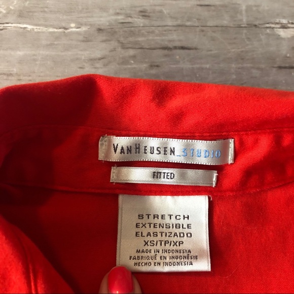 VanHeusen Fitted Stretch - Picture 2 of 3